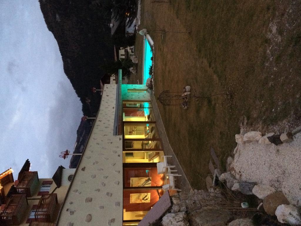 Nature Wellness Hotel Renato Vigo di Fassa Exterior foto